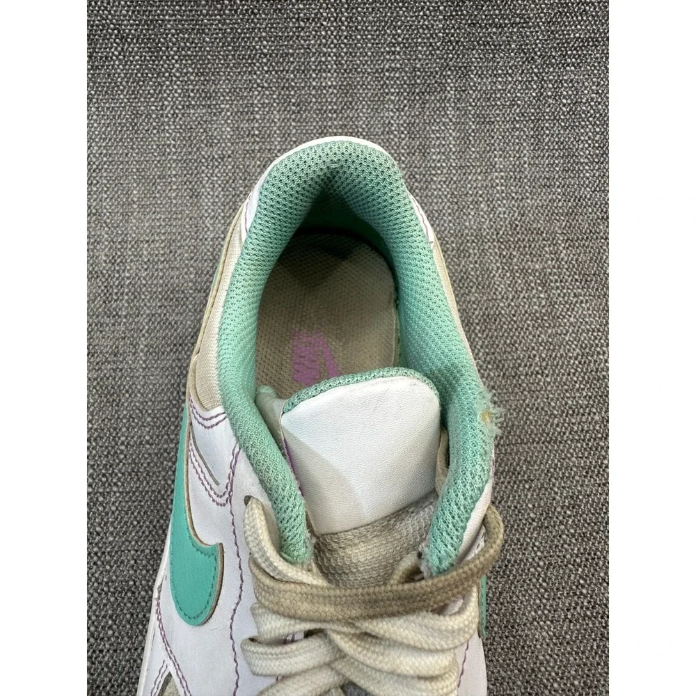 Nike Gamma Force FN7109-100 Womens 7.5 Athletic Shoes White Emerald Rise Sneaker